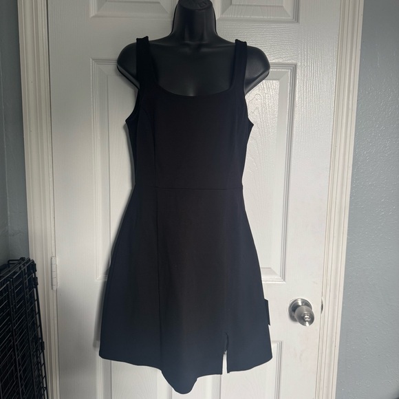 NWT Lulu's Chic Black Mini Dress - Picture 2 of 7